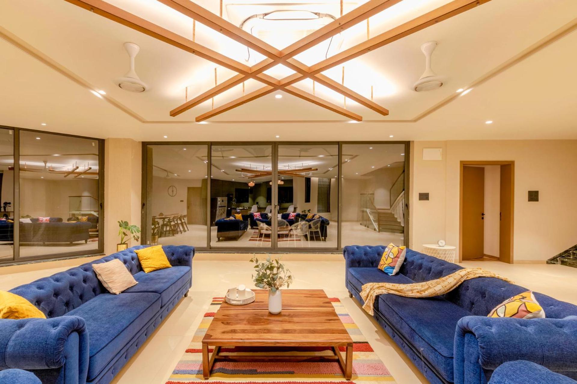 Pearl Lakeview Mansion By Stayvista - Lakeside Villa With Infinity Pool, Jacuzzi, In-House Theatre & Games Room Igatpuri Zewnętrze zdjęcie