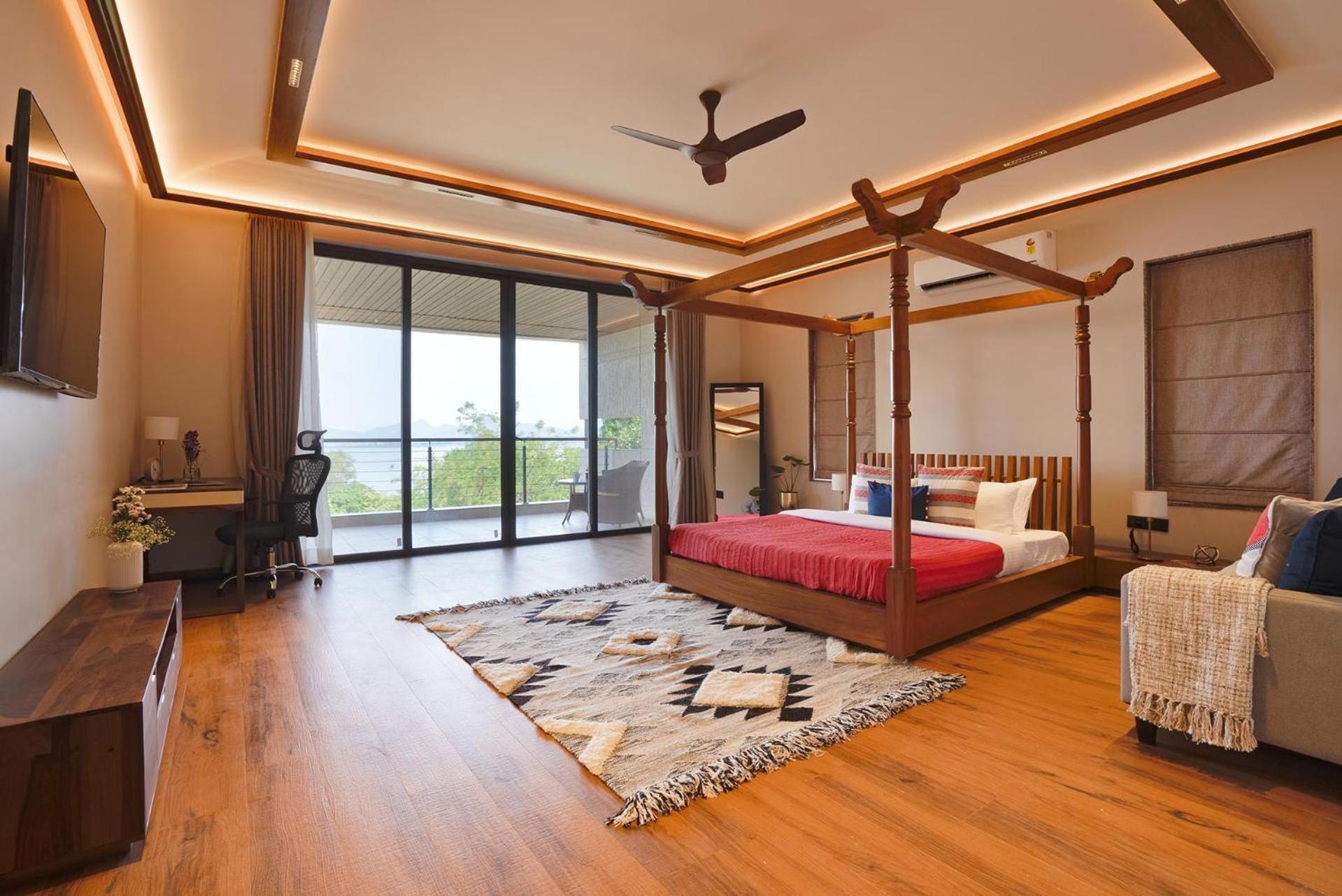 Pearl Lakeview Mansion By Stayvista - Lakeside Villa With Infinity Pool, Jacuzzi, In-House Theatre & Games Room Igatpuri Zewnętrze zdjęcie