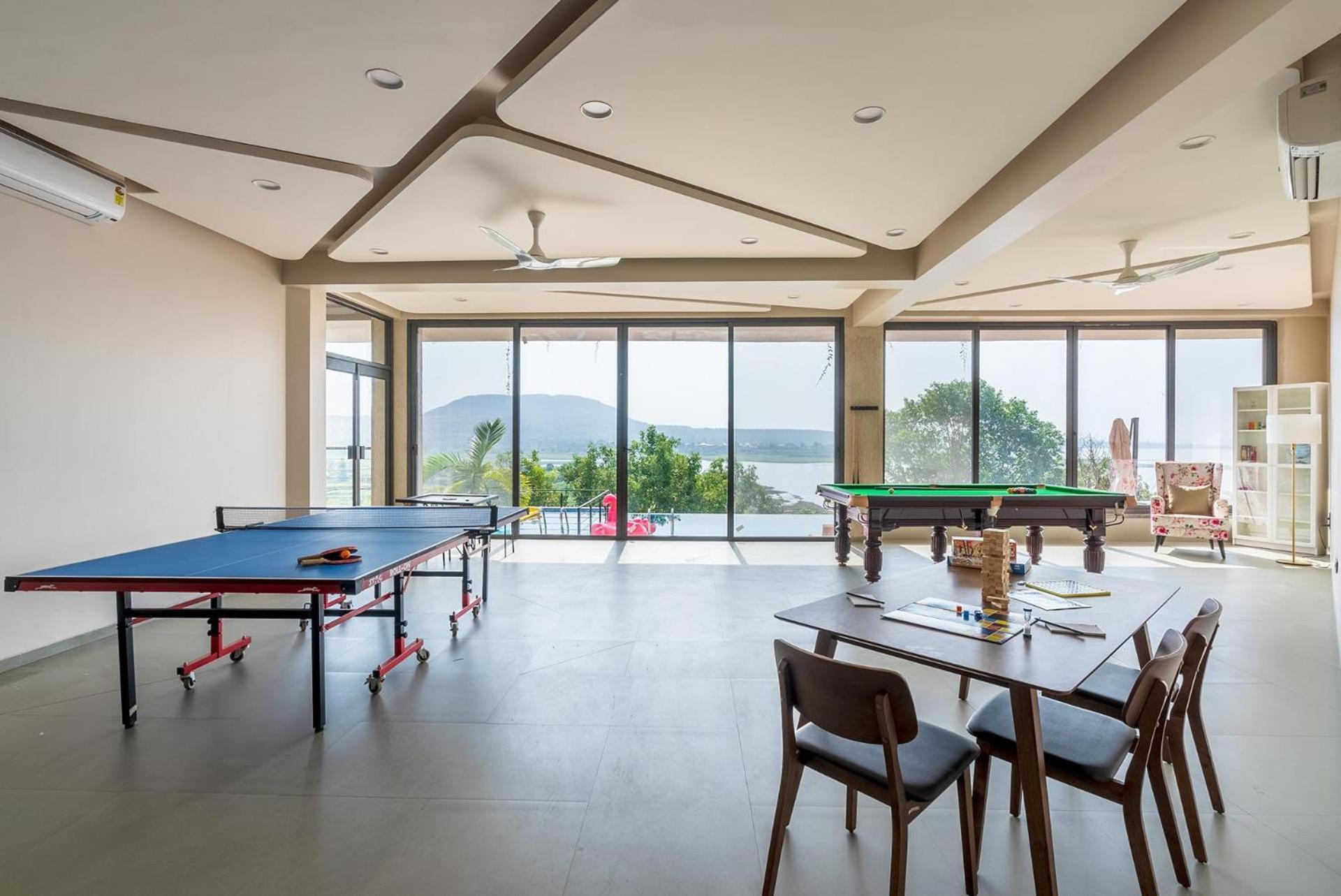 Pearl Lakeview Mansion By Stayvista - Lakeside Villa With Infinity Pool, Jacuzzi, In-House Theatre & Games Room Igatpuri Zewnętrze zdjęcie